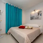 Apartment Mack - Blue