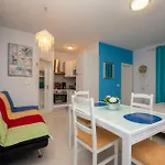 Mack - Blue Apartment